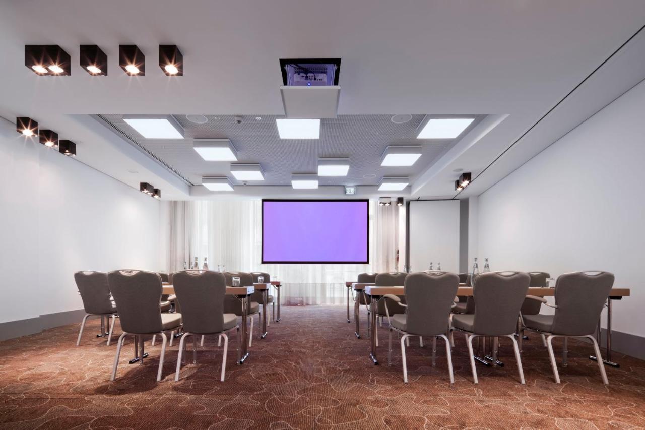 Indigo Berlin-alexanderplatz, An Ihg