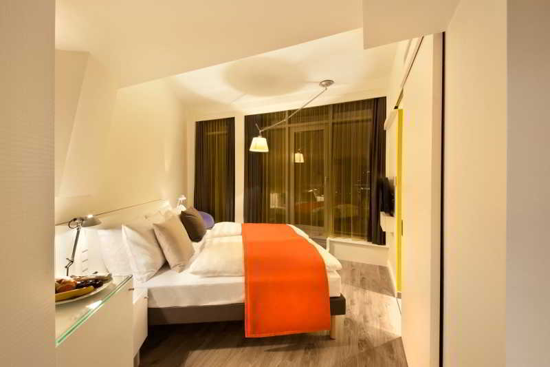 Indigo Berlin-alexanderplatz, An Ihg Hotel