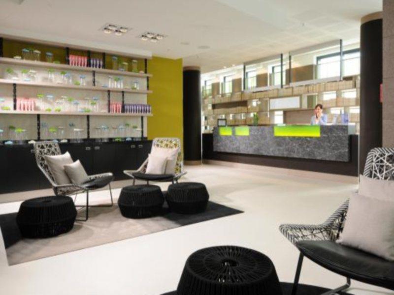 Hotel Indigo Berlin-alexanderplatz, An Ihg 4*